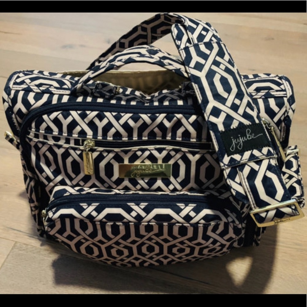 JuJuBe BFF Diaper Bag, Backpack & Messanger Straps